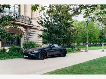 aston-martin-vantage-ii-2023-auto-17900-km-essence