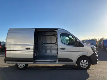 renault-master-iv-phase-3-2024-manual-10-km-diesel