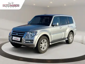 mitsubishi-pajero-3-2015-auto-88000-km-diesel