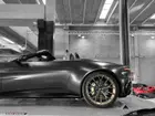 aston-martin-vantage-2-roadster-2025-auto-2200-km-essence-2