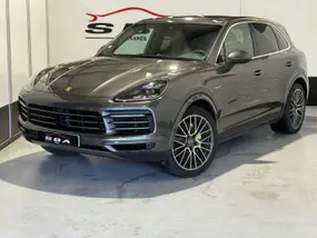 porsche-cayenne-iii-2018-auto-104700-km-hybrides-1