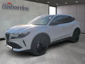 alfa-romeo-junior-2025-auto-10-km-essence