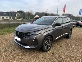 peugeot-5008-ii-phase-2-2024-auto-28000-km-diesel-1