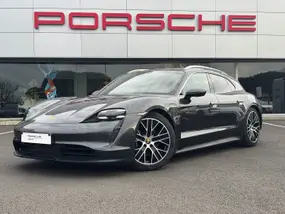 porsche-taycan-sport-turismo-2023-auto-14900-km-électrique-1