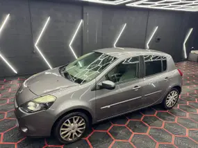 renault-clio-iii-2009-auto-144331-km-diesel-1