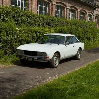 PEUGEOT 504