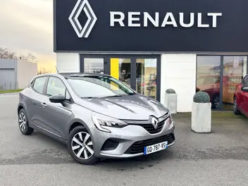 renault-clio-v-2023-manual-24000-km-essence