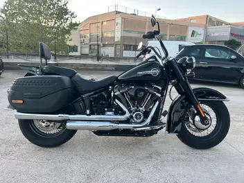 HARLEY DAVIDSON SOFTAIL H CLASSIC 1745