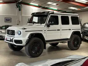 mercedes-classe-g-4-amg-2025-auto-13500-km-essence-1