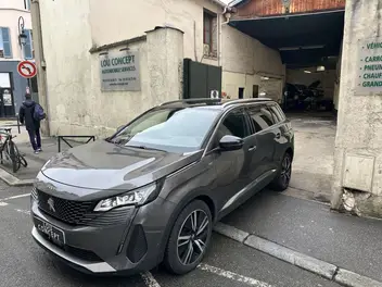 peugeot-5008-ii-phase-2-2021-auto-98200-km-essence