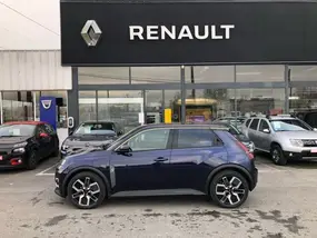renault-r5-ii-2024-auto-3000-km-électrique-1