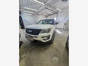 ford-explorer-2018-auto-142000-km-essence-1