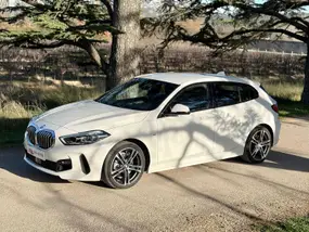 bmw-serie-1-f40-2020-manual-30900-km-essence-1