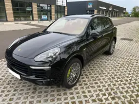 porsche-cayenne-ii-phase-2-2017-auto-110000-km-hybrides-1