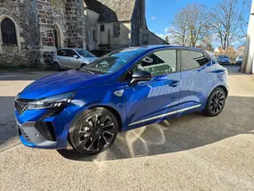 renault-clio-v-phase-2-2023-auto-81738-km-hybrides-1