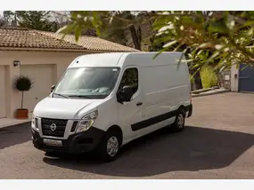 nissan-nv400-2017-manual-142000-km-diesel-1