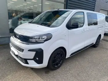 opel-vivaro-iii-phase-2-2025-manual-18990-km-diesel