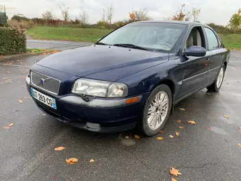 VOLVO