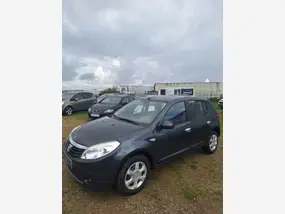 dacia-sandero-2010-manual-220120-km-diesel-1