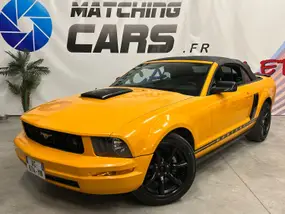ford-mustang-v-coupe-2006-auto-78349-km-essence-1