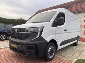renault-master-iv-phase-3-2025-manual-10-km-diesel-1