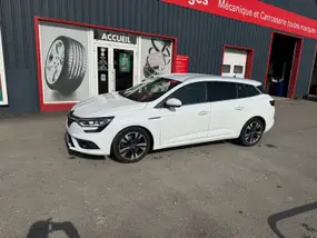 renault-megane-iv-estate-2018-auto-126000-km-diesel-1