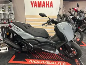 yamaha-x-max-125-2025-10-km-1