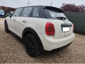 mini-iii-5p-2017-auto-34796-km-essence-1