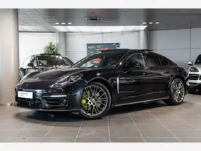 porsche-panamera-ii-phase-2-2023-auto-12200-km-hybrides-1