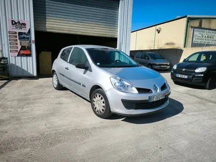 RENAULT CLIO