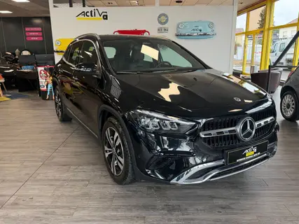 MERCEDES GLA