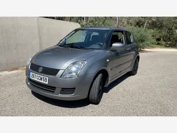 SUZUKI