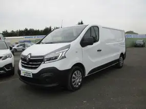renault-trafic-iii-phase-2-2021-manual-156400-km-diesel-1