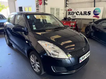 SUZUKI