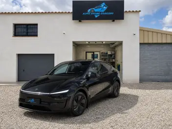 tesla-model-y-phase-2-2025-auto-20000-km-électrique