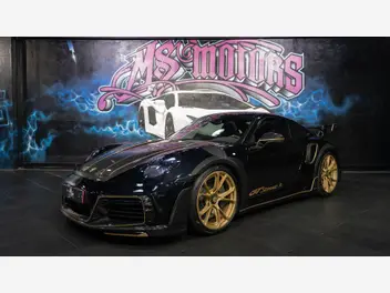 PORSCHE