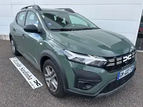 dacia-sandero-3-stepway-phase-2-2023-manual-30775-km-bicarburation essence / gpl-1