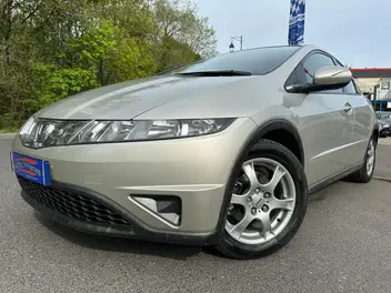 honda-civic-viii-2006-manual-124101-km-essence