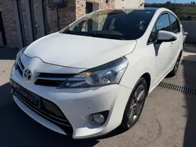 toyota-verso-phase-2-2015-manual-164625-km-diesel-1