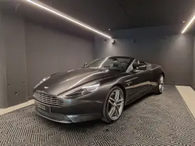 aston-martin-db9-volante-2015-auto-27600-km-essence-1
