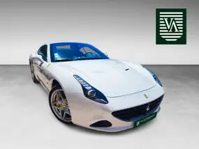 ferrari-california-t-phase-2-2018-auto-6900-km-essence-1
