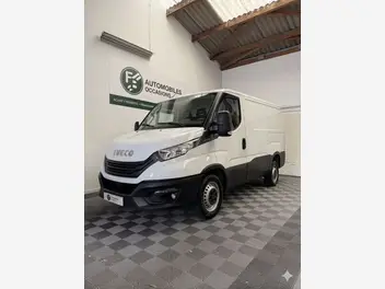 iveco-daily-v-phase-2-2023-auto-38500-km-diesel