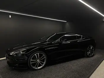 ASTON MARTIN