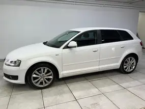 audi-a3-ii-sportback-phase-2-2010-manual-77581-km-essence-1