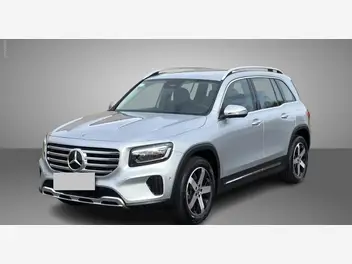 mercedes-glb-2025-auto-9100-km-essence