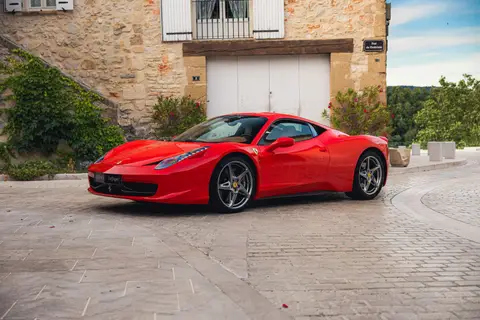 FERRARI 458