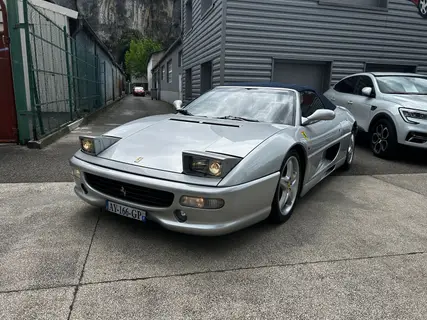 FERRARI F355