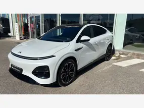 xpeng-g6-2025-auto-11000-km-électrique-1