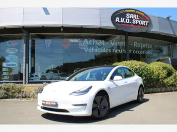tesla-model-3-2020-auto-39900-km-électrique