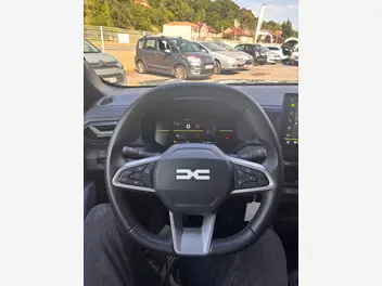 dacia-duster-iii-2025-manual-16800-km-essence
